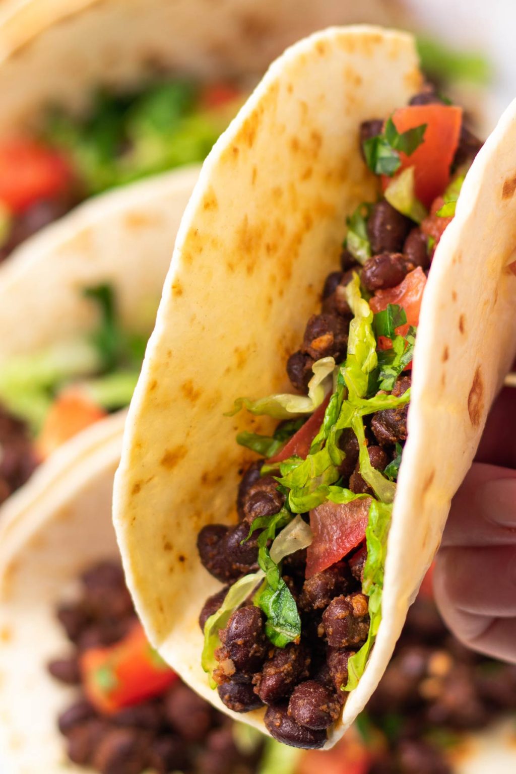 Vegan Black Bean Tacos: Easy 20-Minute Dinner Recipe